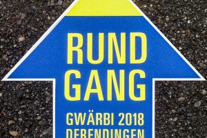Bodenkkleber / Rundgang
